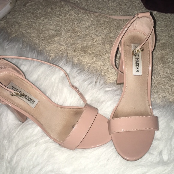 Shoes! - Picture 1 of 3